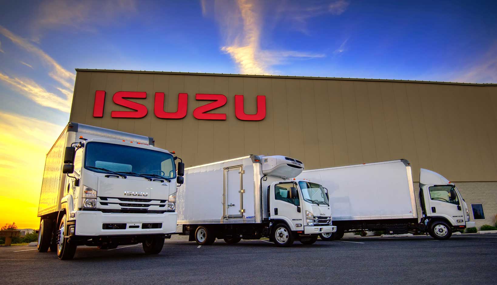 Isuzu Dump and Dry Van Body Trucks for sale in Ottawa & Kingston