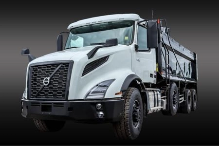 2025 volvo VNX 300